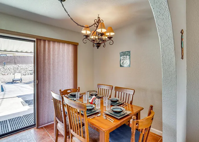 Desert Oasis W/ Hot Tub! 6 Mi To Havasu Holiday home Lake Havasu City