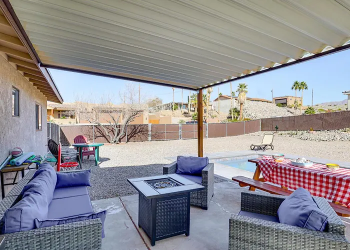Desert Oasis W/ Hot Tub! 6 Mi To Havasu